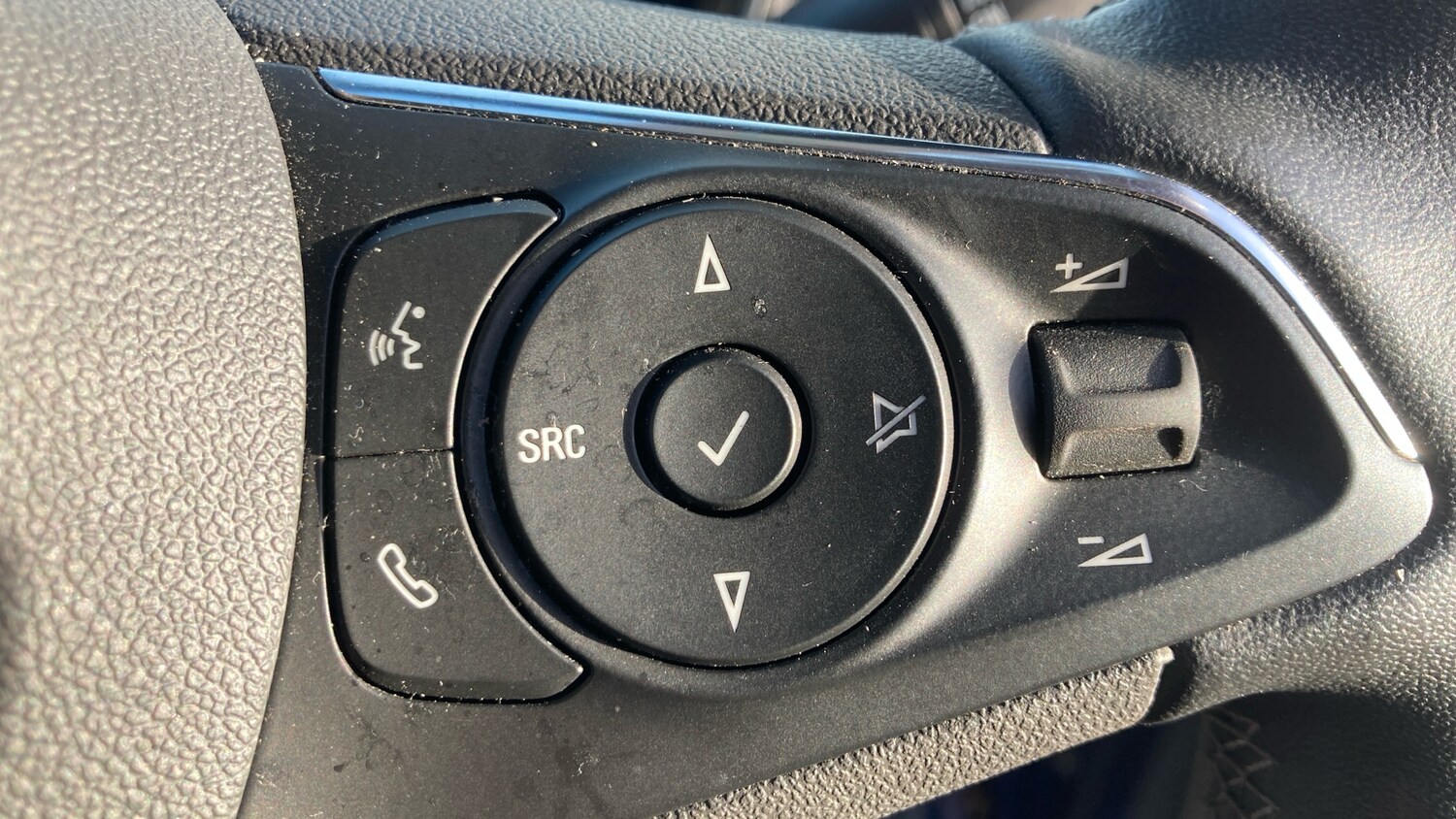 Used Vauxhall Crossland 2022 for sale - 76542737: Photo 26