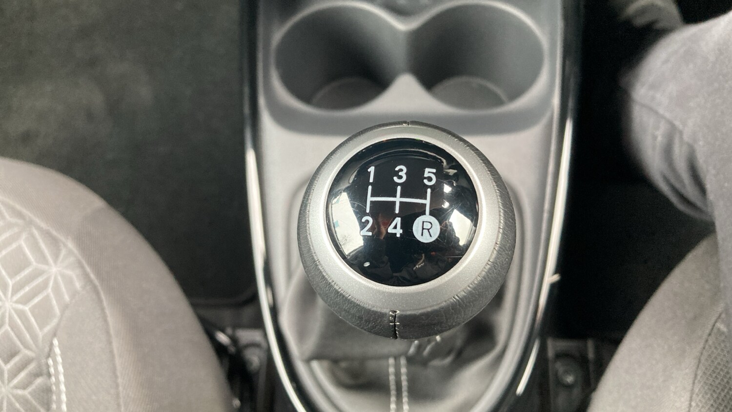 Used Toyota Aygo X 2024 for sale - 77581060: Photo 43