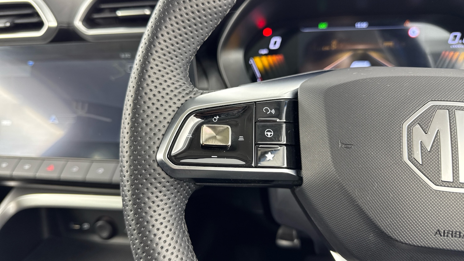 Used MG MG ZS 2024 for sale - 77606327: Photo 17