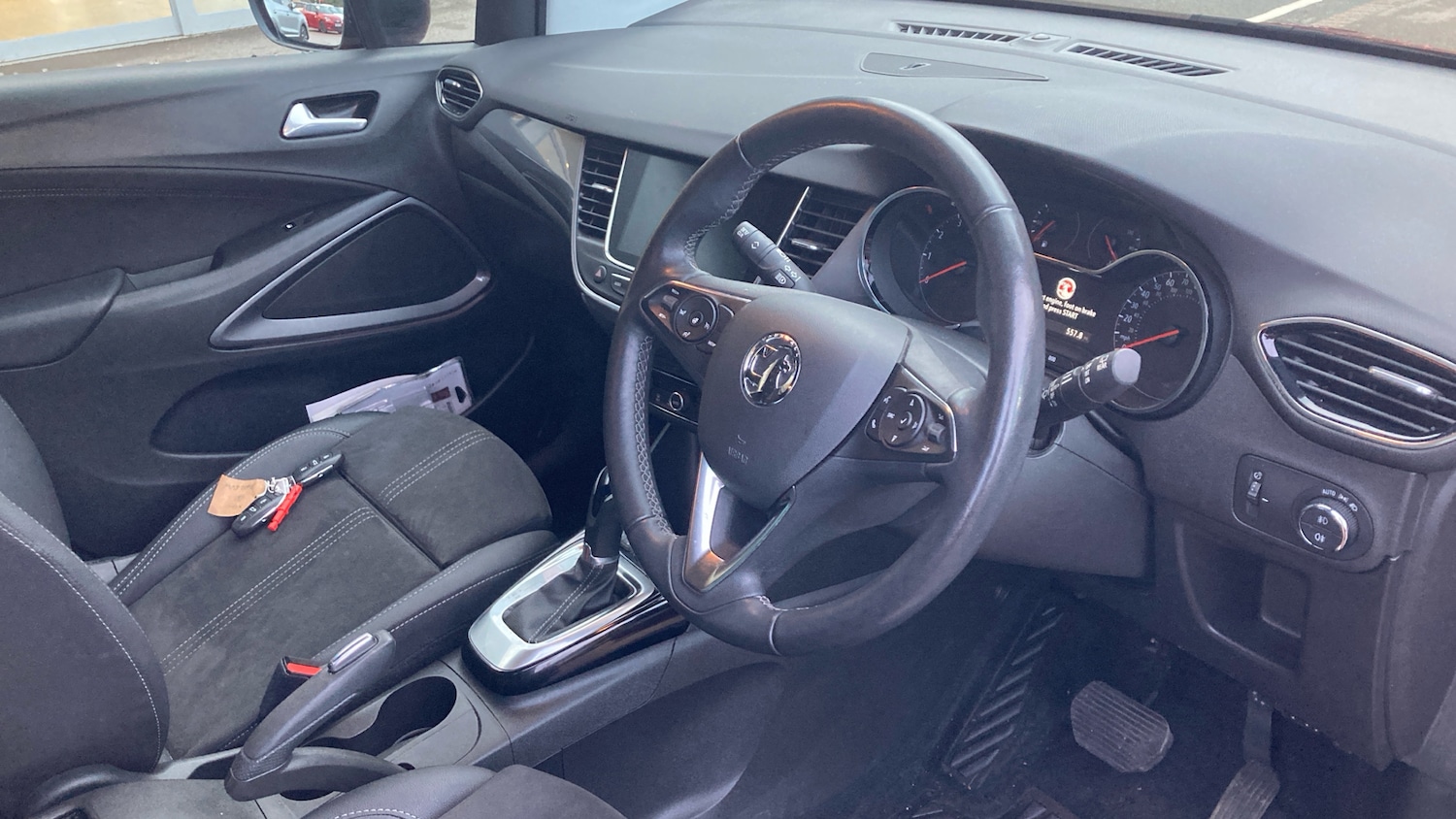 Used Vauxhall Crossland 2022 for sale - 76859672: Photo 11