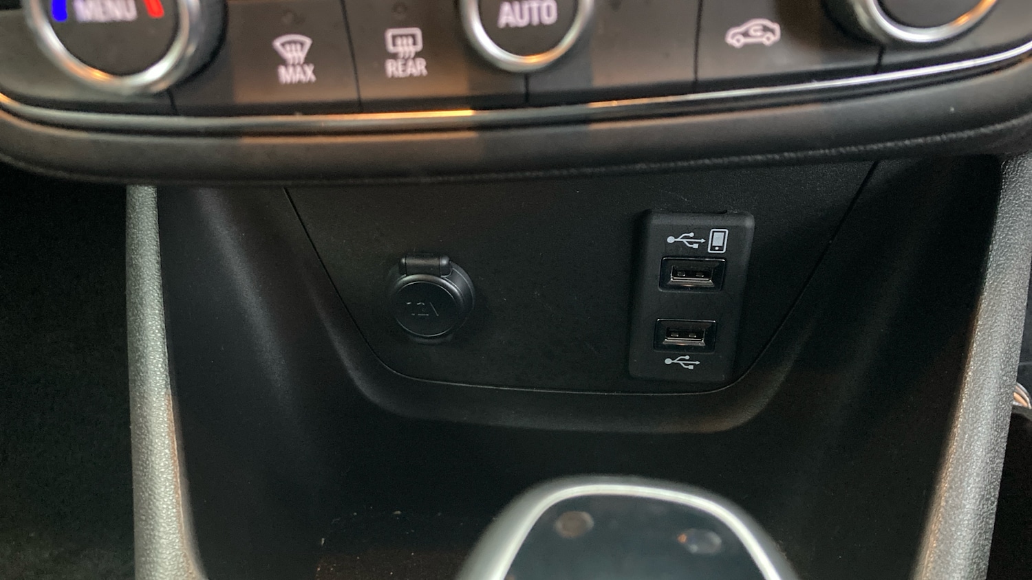 Used Vauxhall Crossland 2022 for sale - 76859672: Photo 27