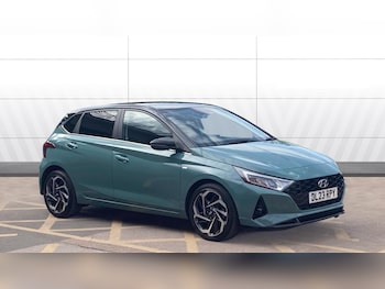 Used Hyundai i20 2023 for sale - 79545572: Photo
