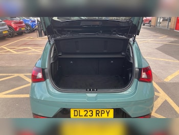 Used Hyundai i20 2023 for sale - 79545572: Photo