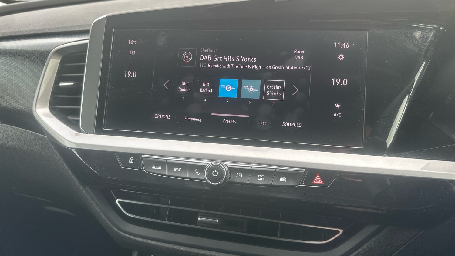 Used Vauxhall Grandland 2022 for sale - 76355437: Photo 38