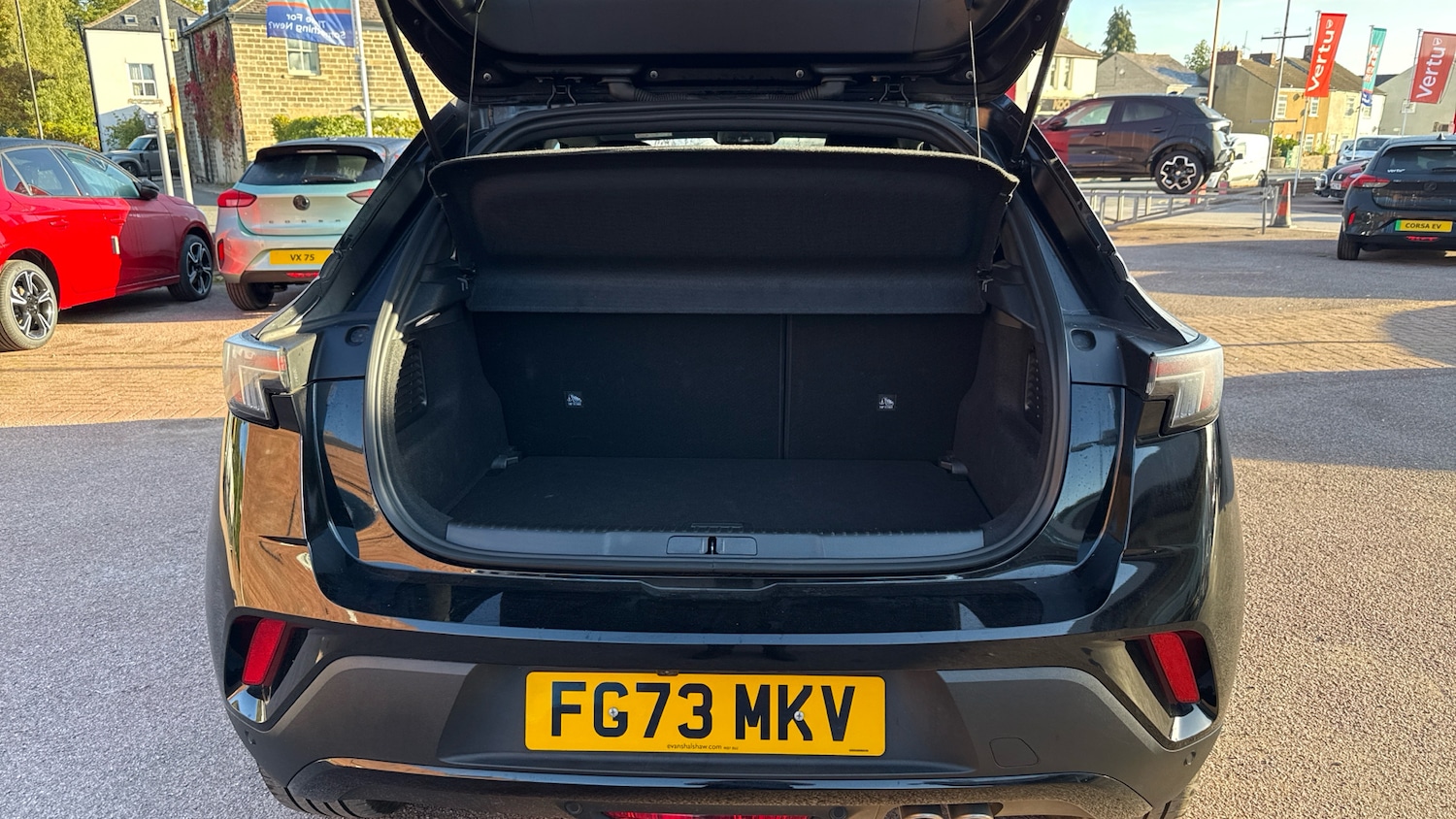 Used Vauxhall Mokka 2023 for sale - 76101960: Photo 4