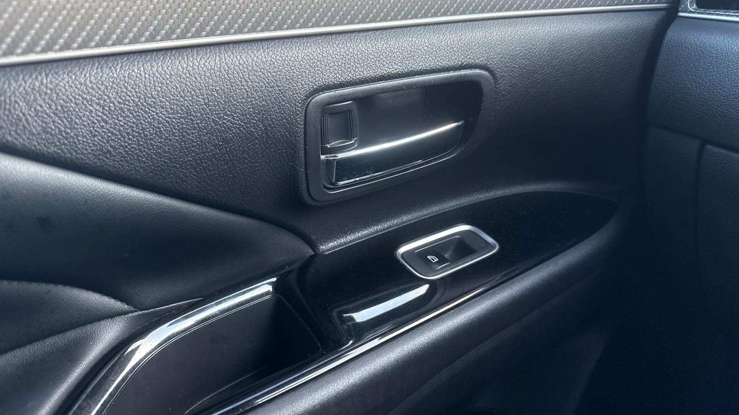 Used Mitsubishi Outlander 2019 for sale - 76862214: Photo 28