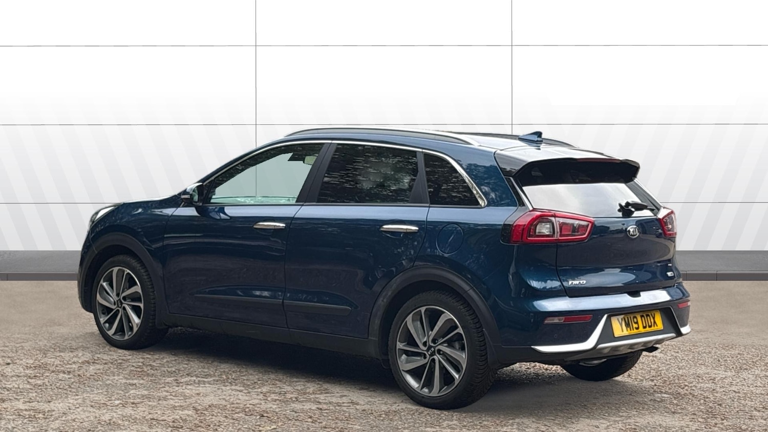 Used Kia Niro 2019 for sale - 76205942: Photo 2