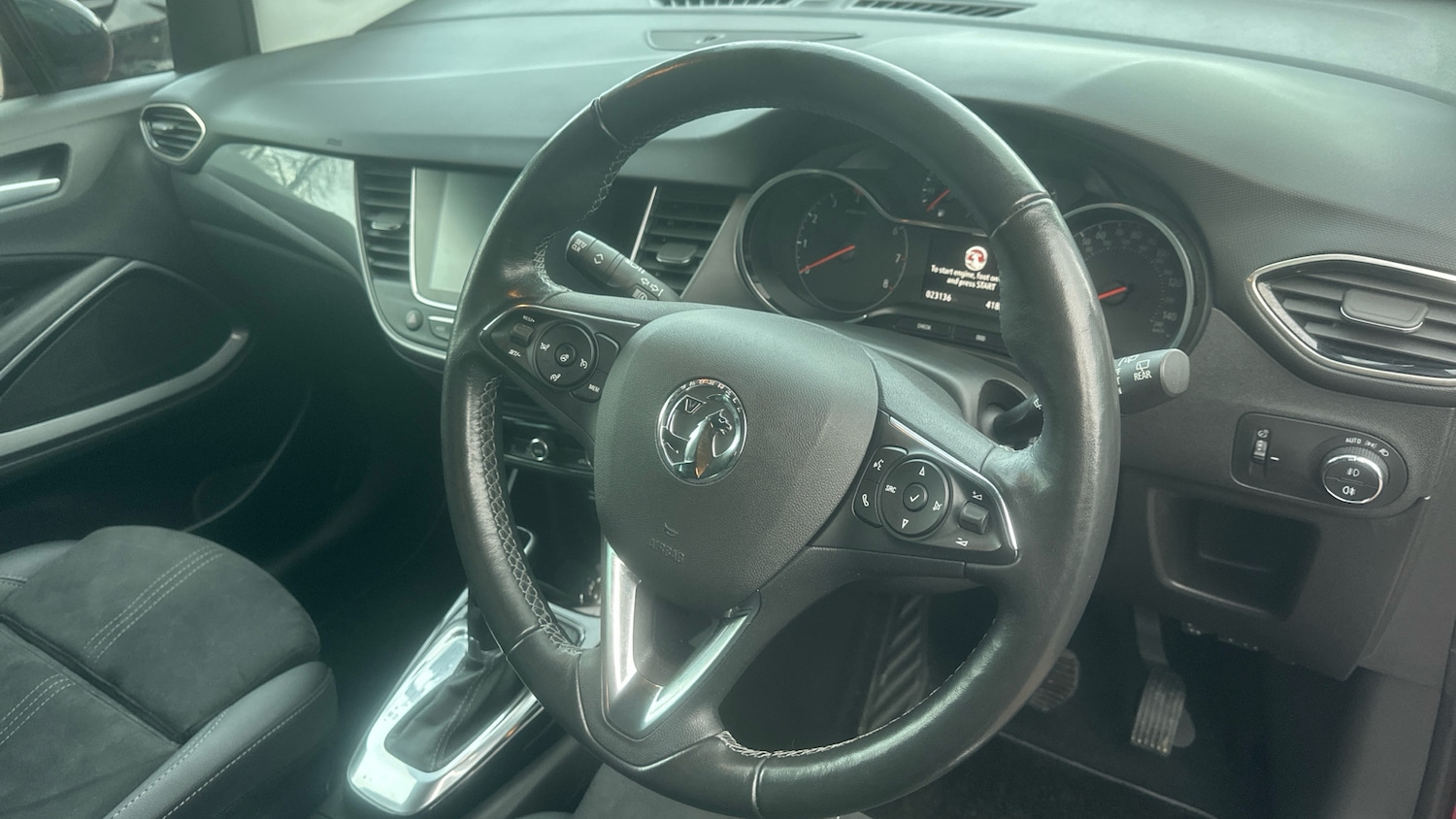 Used Vauxhall Crossland 2022 for sale - 76908450: Photo 11