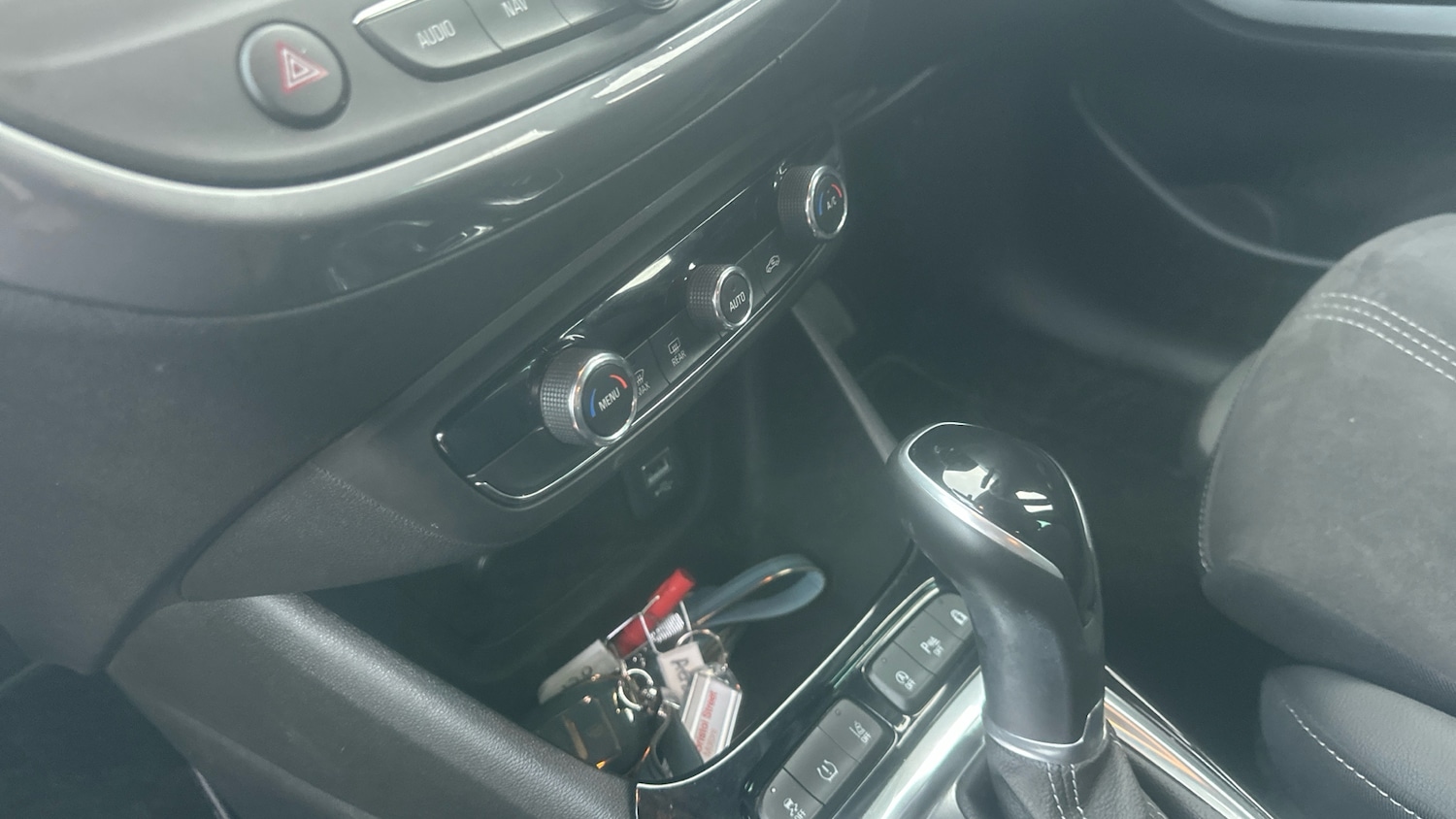 Used Vauxhall Crossland 2022 for sale - 76908450: Photo 13