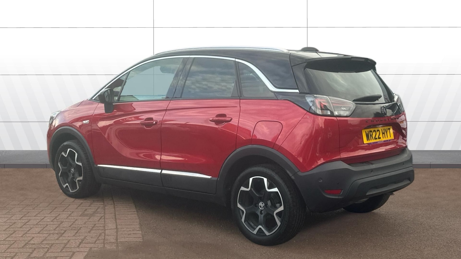 Used Vauxhall Crossland 2022 for sale - 76908450: Photo 2