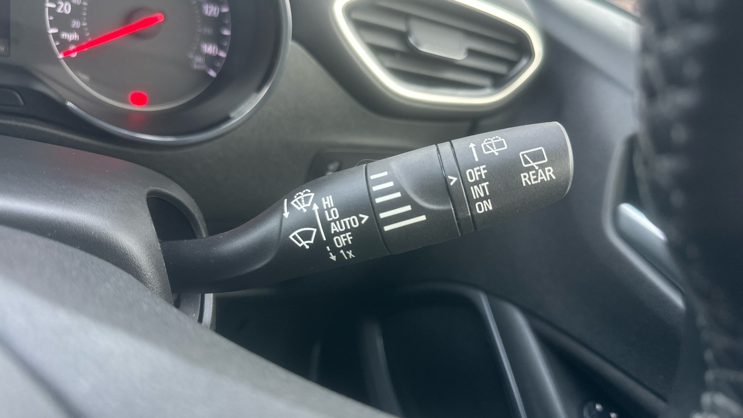 Used Vauxhall Crossland 2022 for sale - 76908450: Photo 24