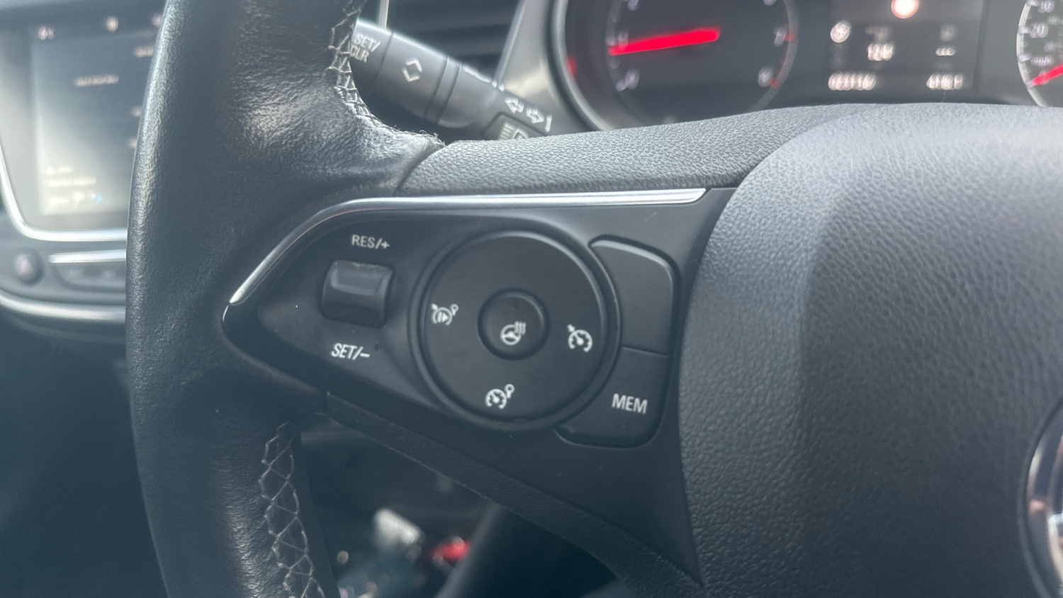 Used Vauxhall Crossland 2022 for sale - 76908450: Photo 25