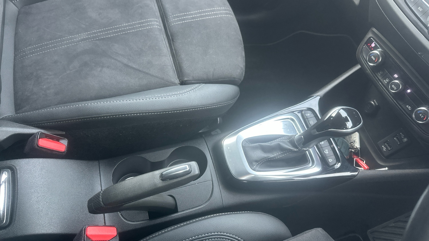 Used Vauxhall Crossland 2022 for sale - 76908450: Photo 30