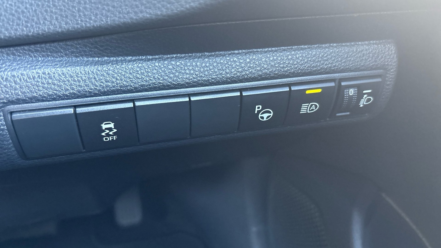 Vehicle 28