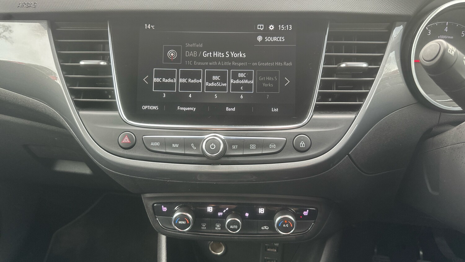 Used Vauxhall Crossland 2022 for sale - 76131184: Photo 32