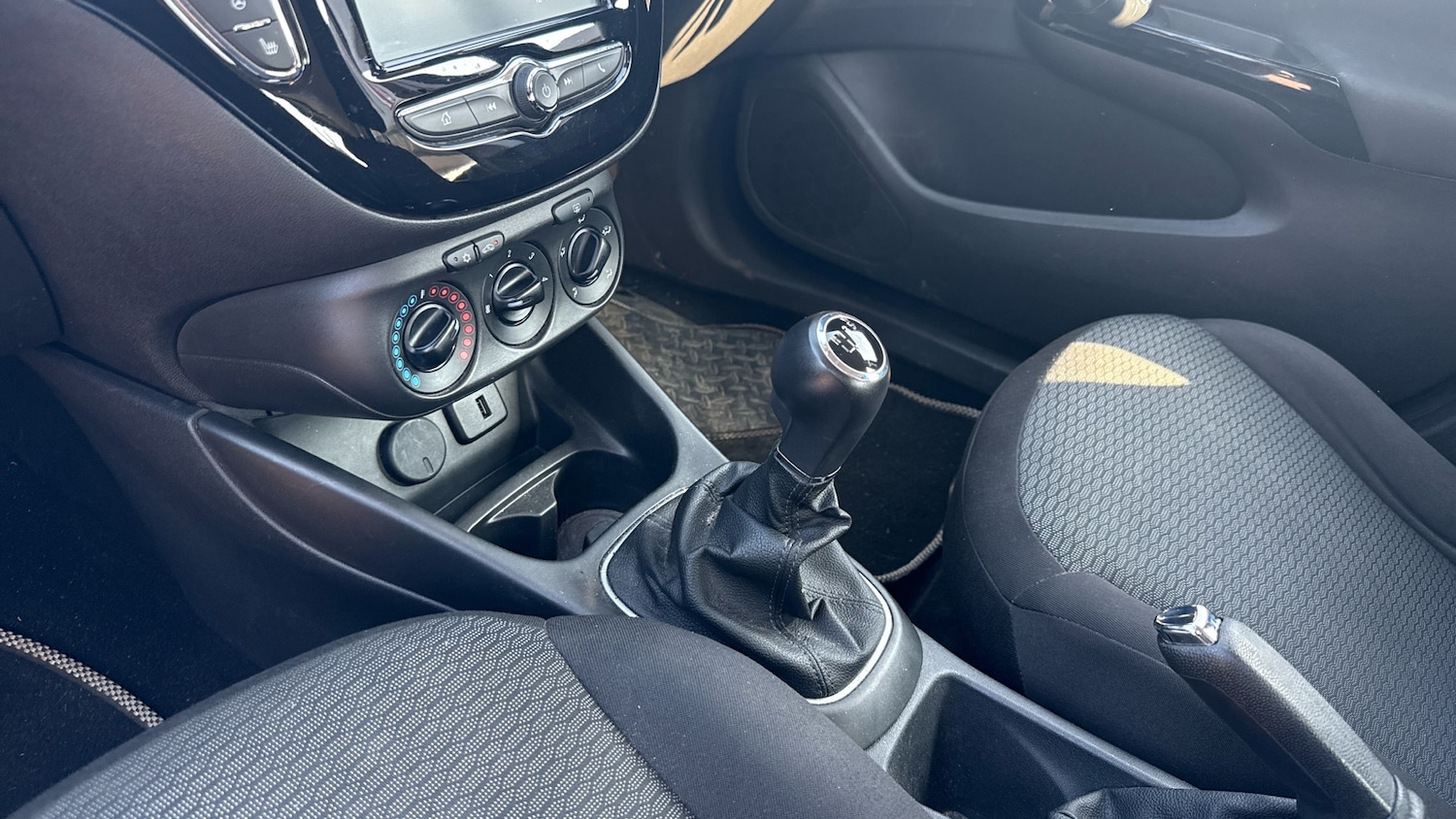 Used Vauxhall Corsa 2017 for sale - 77851196: Photo 13