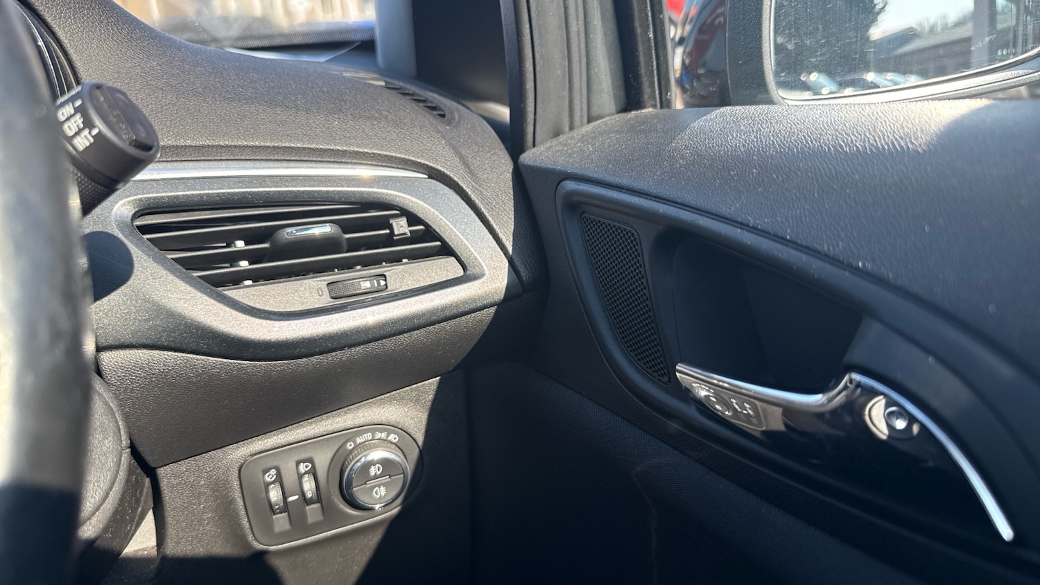 Used Vauxhall Corsa 2017 for sale - 77851196: Photo 25