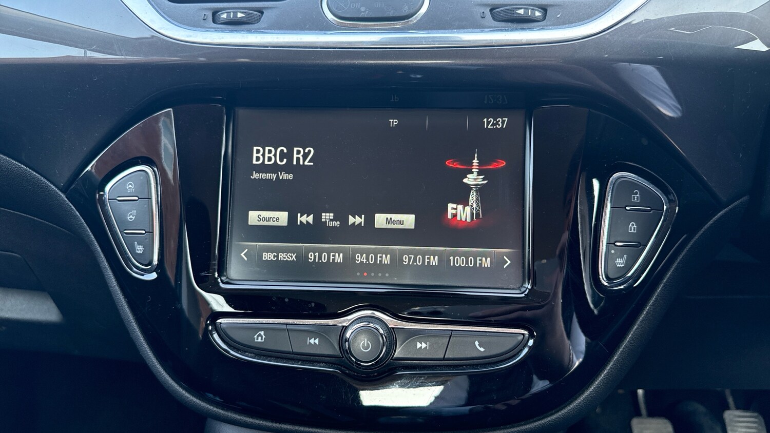 Used Vauxhall Corsa 2017 for sale - 77851196: Photo 31