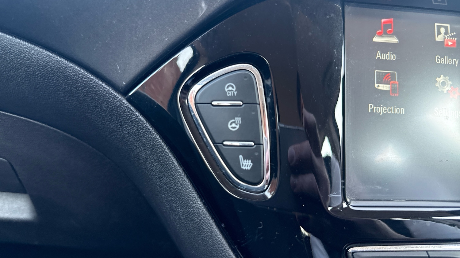 Used Vauxhall Corsa 2017 for sale - 77851196: Photo 32