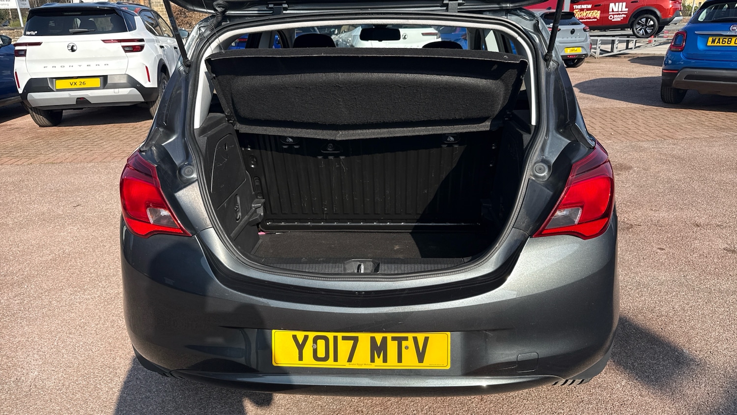 Used Vauxhall Corsa 2017 for sale - 77851196: Photo 4