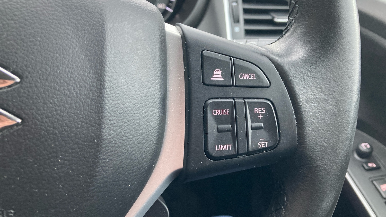 Used Suzuki SX4 S-Cross 2022 for sale - 77431591: Photo 32