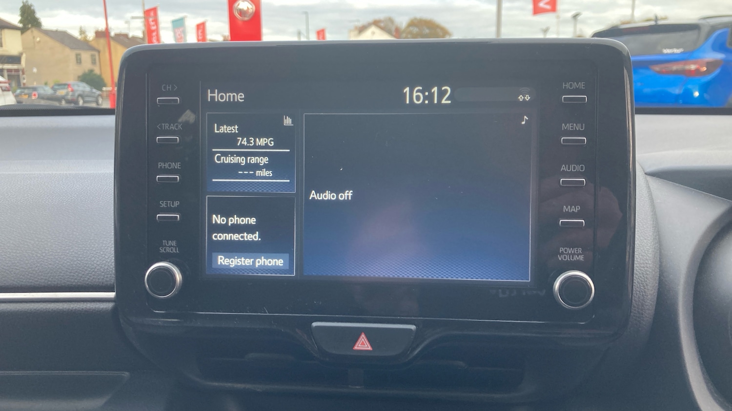 Used Toyota Yaris 2023 for sale - 76355432: Photo 12