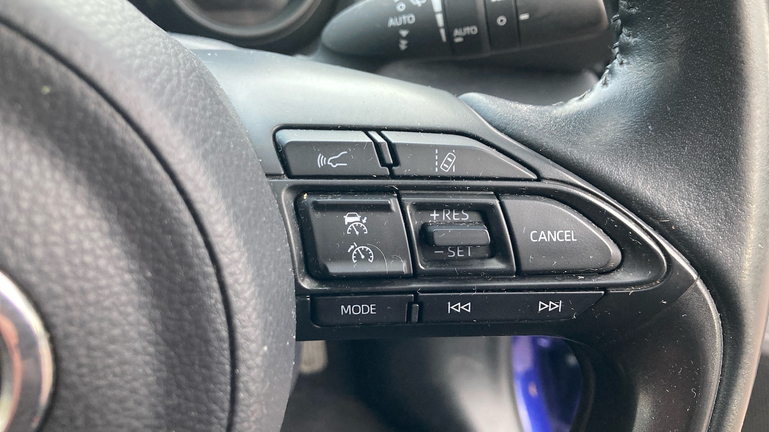 Used Toyota Yaris 2023 for sale - 76355432: Photo 25