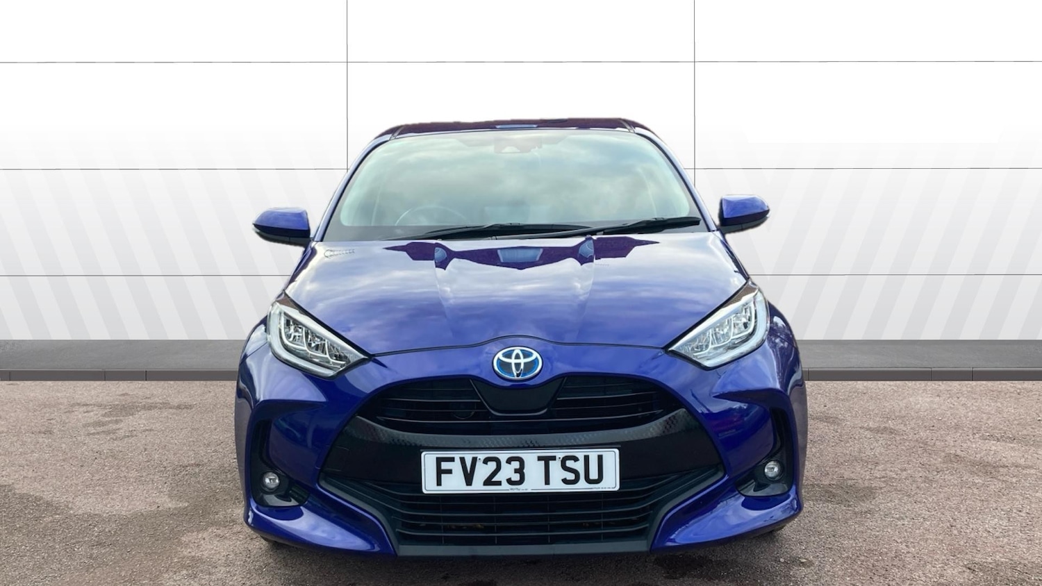 Used Toyota Yaris 2023 for sale - 76355432: Photo 3