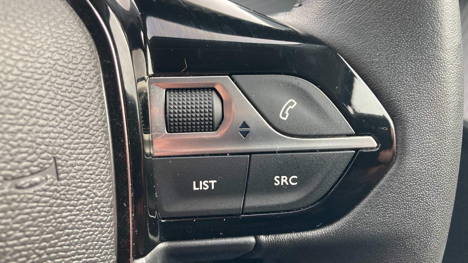 Used Peugeot 208 2023 for sale - 77694077: Photo 23