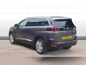 Used Peugeot 5008 2018 for sale - 79124754: Photo
