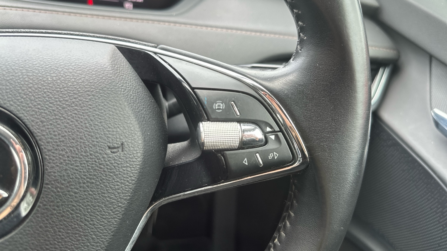 Used Skoda Enyaq 2022 for sale - 76505494: Photo 22