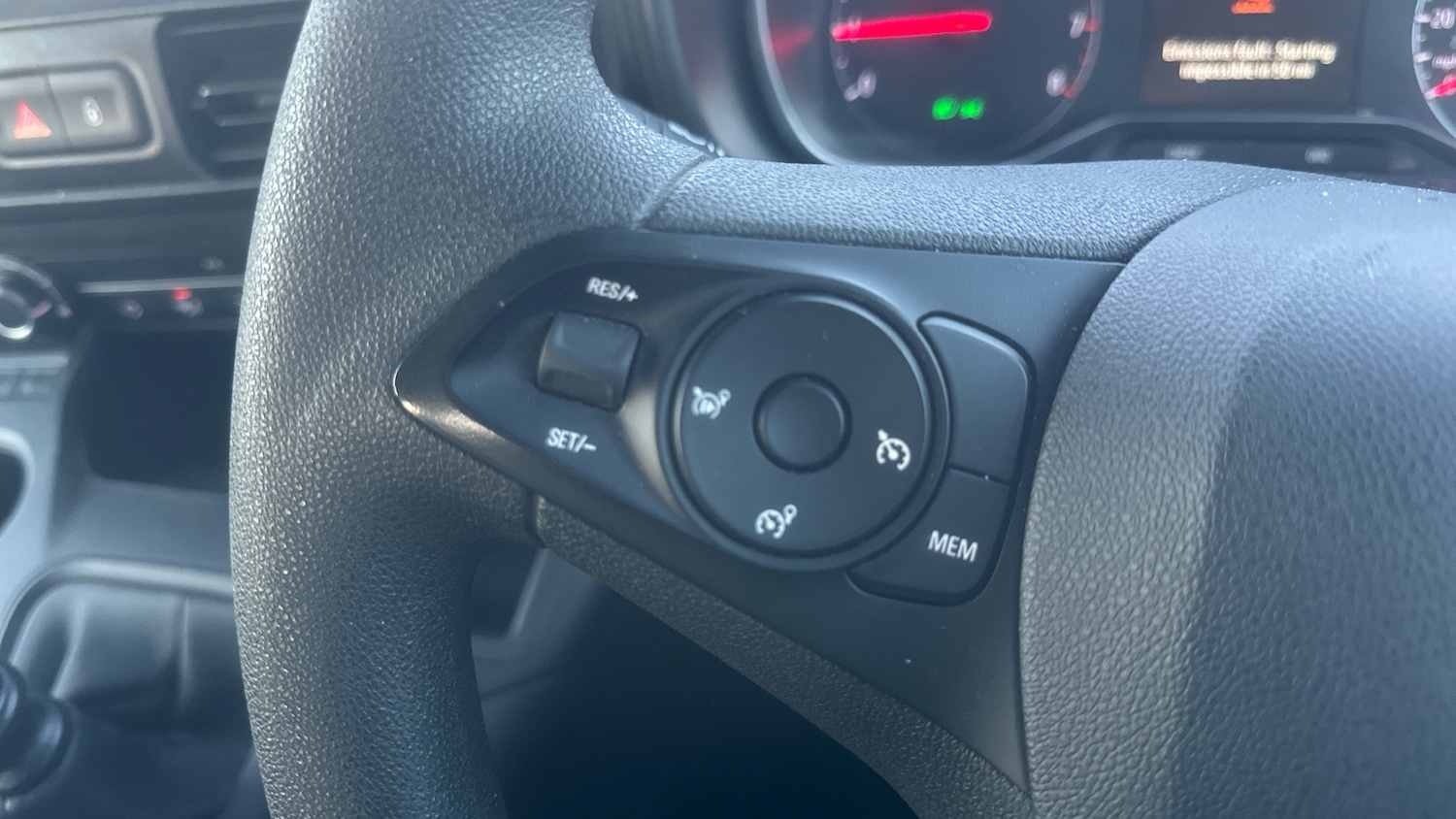 Used Vauxhall Combo Life 2020 for sale - 76908448: Photo 25