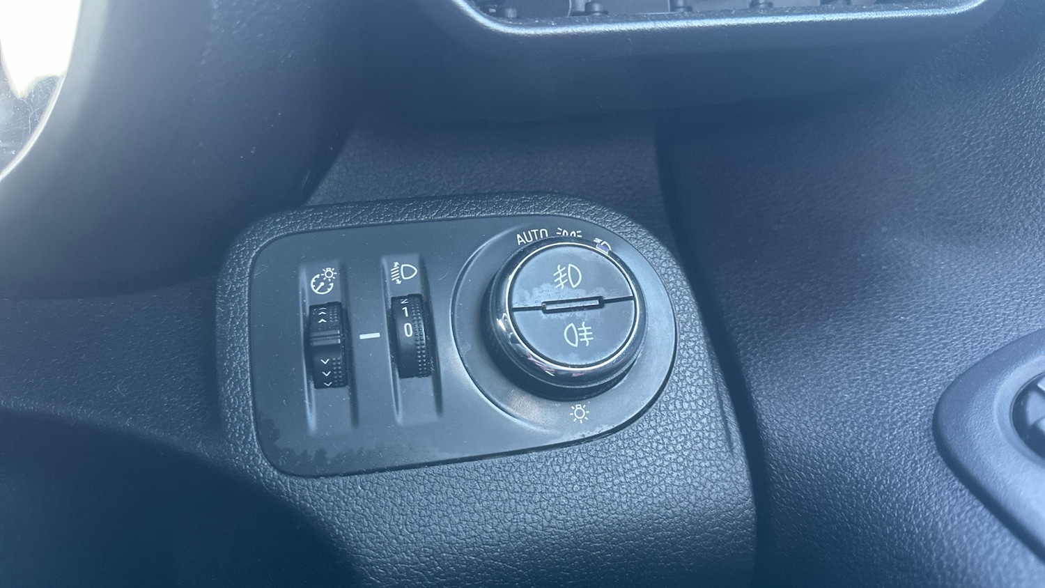 Used Vauxhall Combo Life 2020 for sale - 76908448: Photo 28