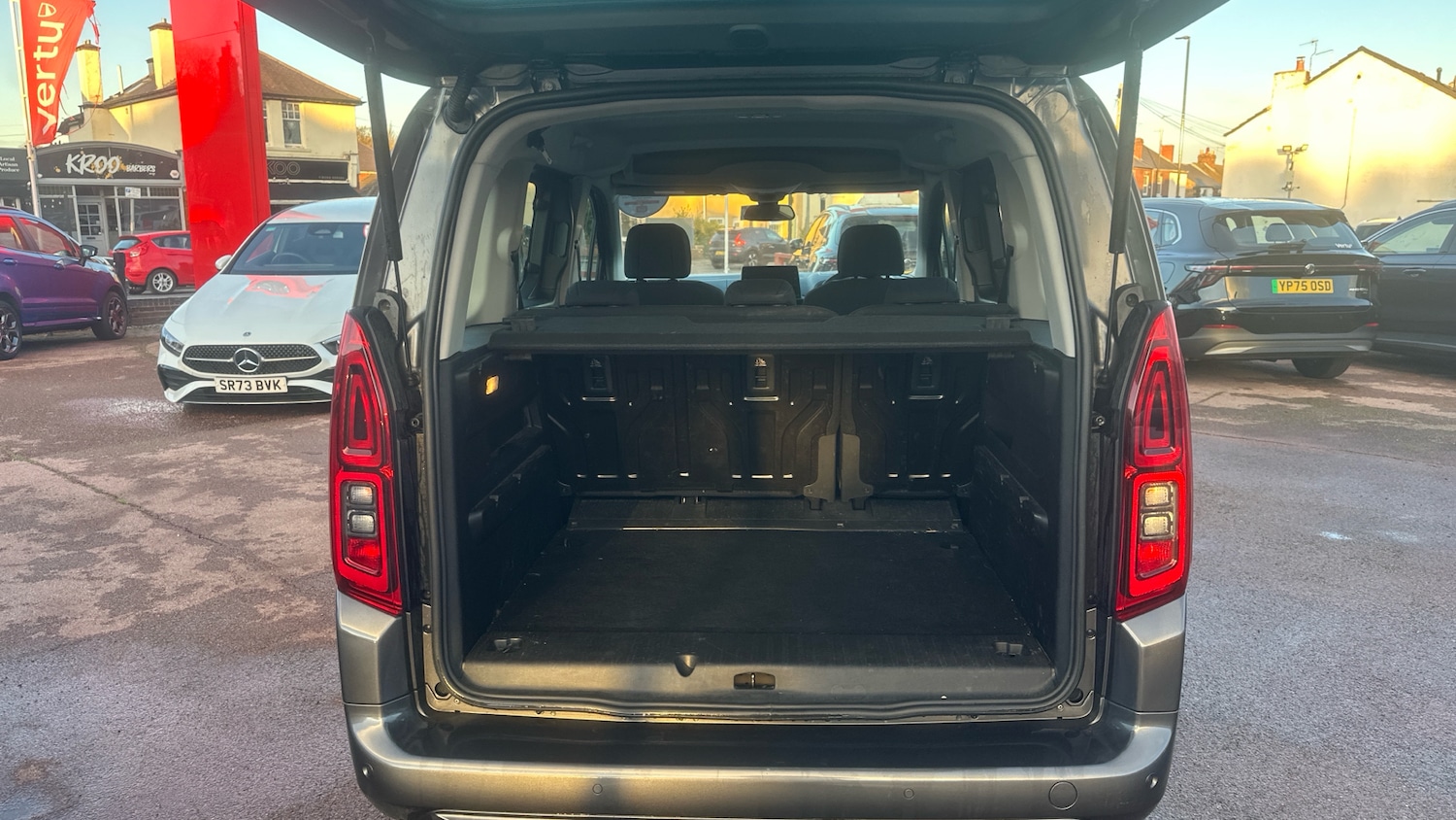 Used Vauxhall Combo Life 2020 for sale - 76908448: Photo 4