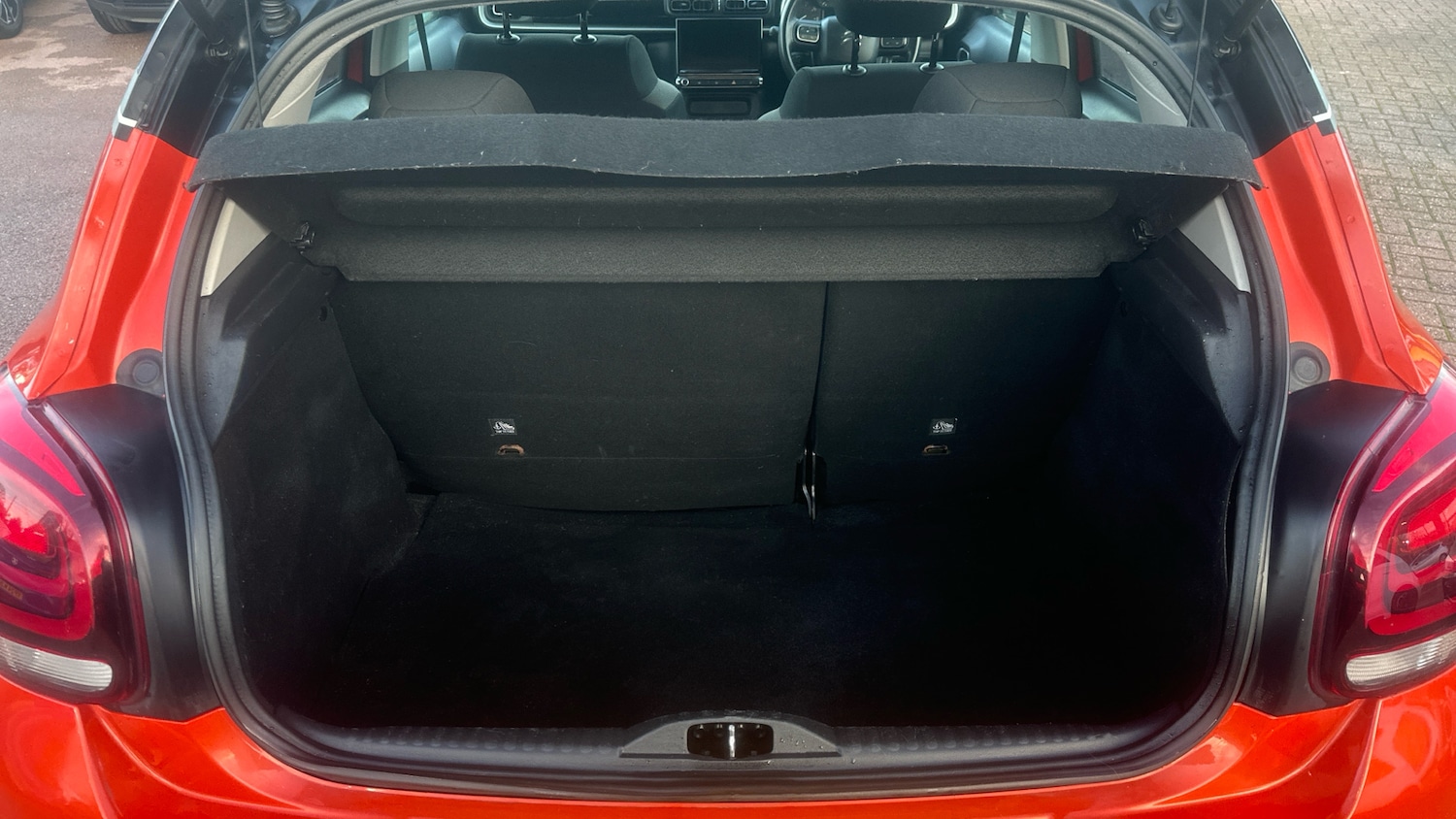 Used Citroen C3 2018 for sale - 76895238: Photo 4