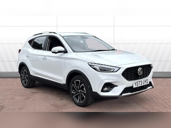 2024 (73) - 1.5 VTi-TECH Exclusive 5dr Petrol Hatchback