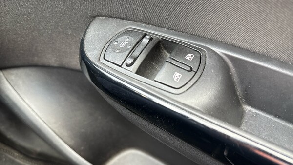 Used Vauxhall Corsa 2019 for sale - 76184270: Photo 24