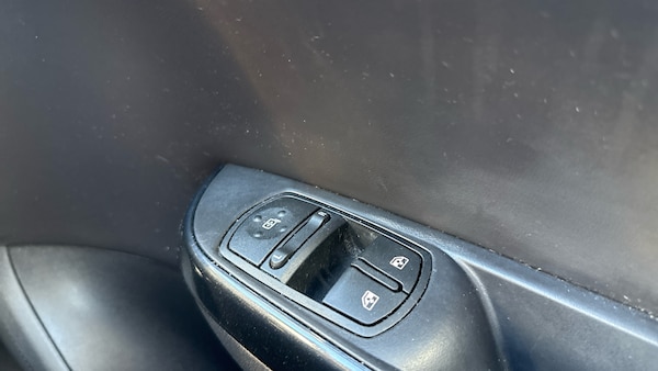 Used Vauxhall Corsa 2018 for sale - 76222142: Photo 23