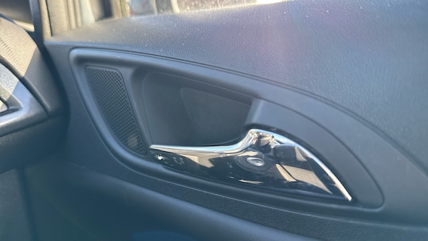 Used Vauxhall Corsa 2018 for sale - 76222142: Photo 24