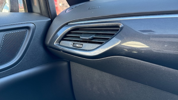 Used Vauxhall Corsa 2018 for sale - 76222142: Photo 41