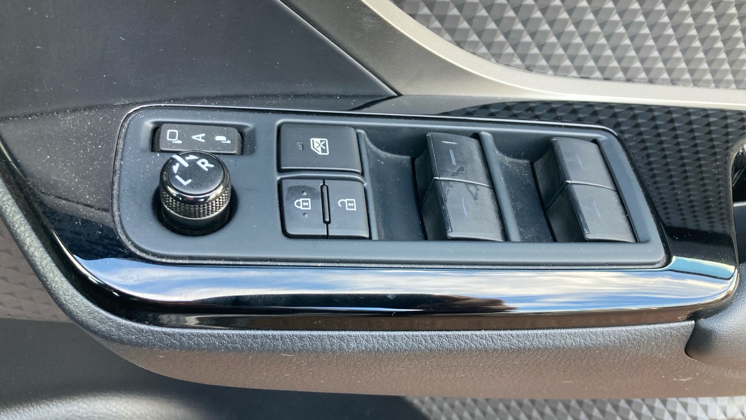 Vehicle 34