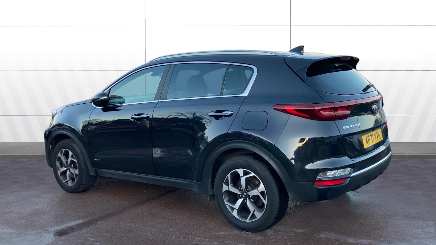 Used Kia Sportage 2021 for sale - 76707665: Photo 2
