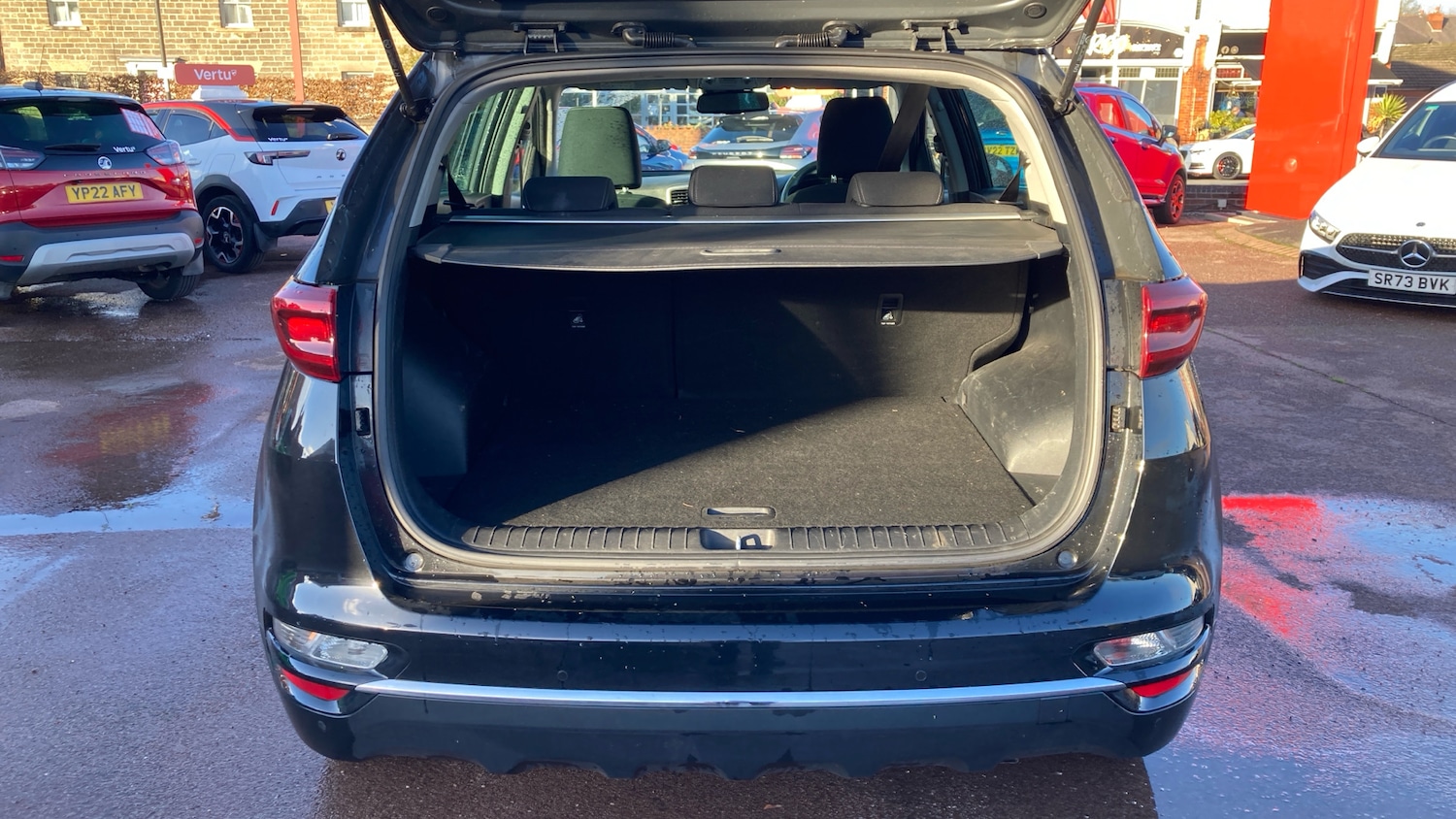 Used Kia Sportage 2021 for sale - 76707665: Photo 4