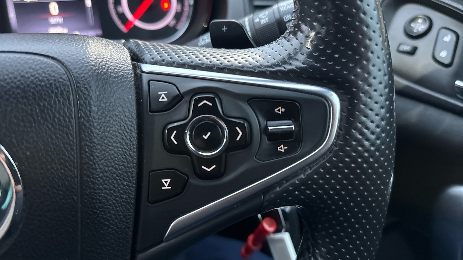 Used Vauxhall Insignia 2016 for sale - 77603569: Photo 28