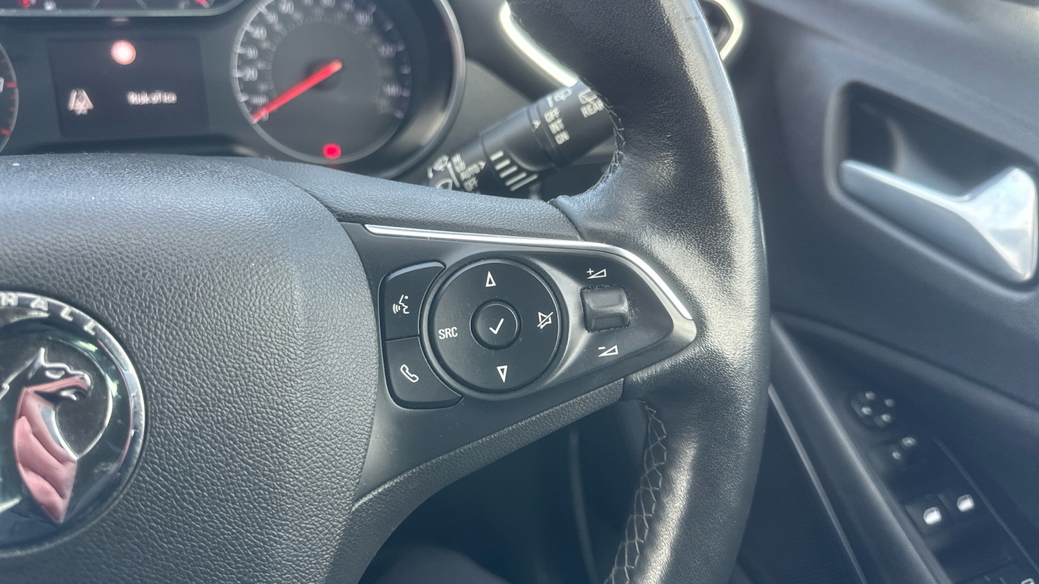 Used Vauxhall Crossland 2022 for sale - 76653105: Photo 24