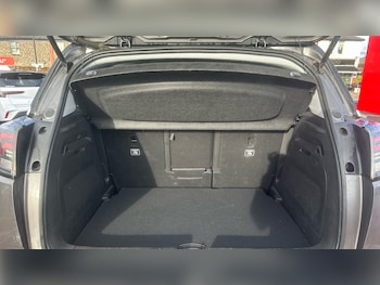 Used Vauxhall Crossland 2022 for sale - 76653105: Photo