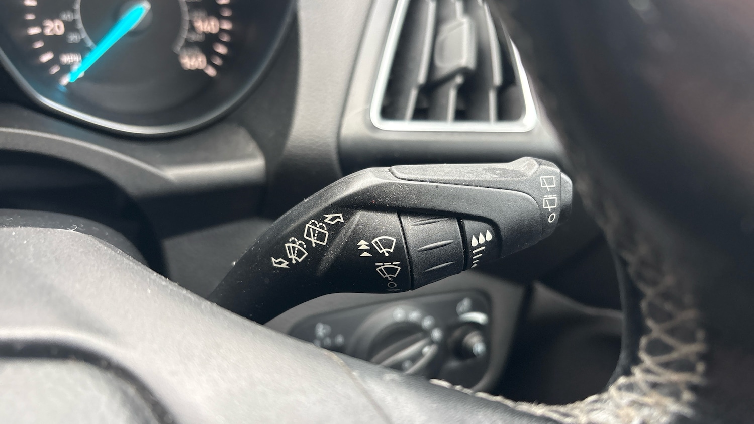 Used Ford Kuga 2017 for sale - 76895234: Photo 30