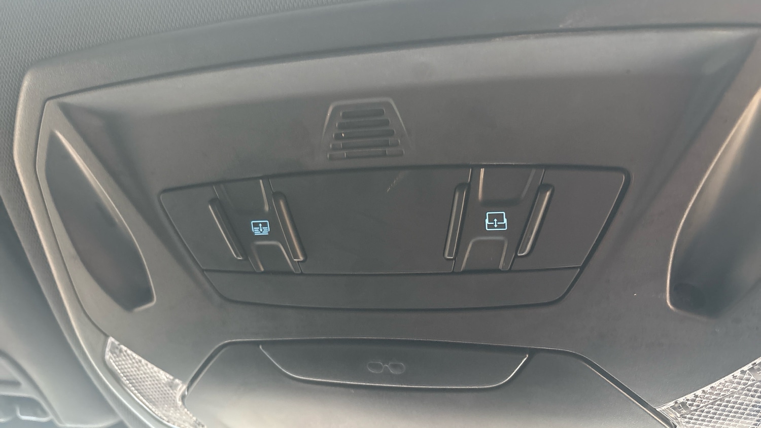 Used Ford Kuga 2017 for sale - 76895234: Photo 33