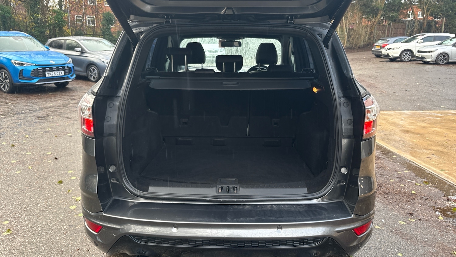 Used Ford Kuga 2017 for sale - 76895234: Photo 4