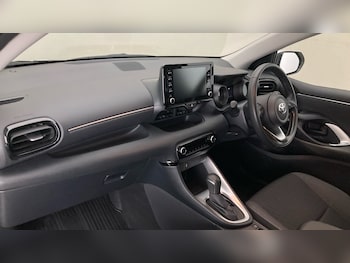 Used Toyota Yaris 2022 for sale - 75689672: Photo